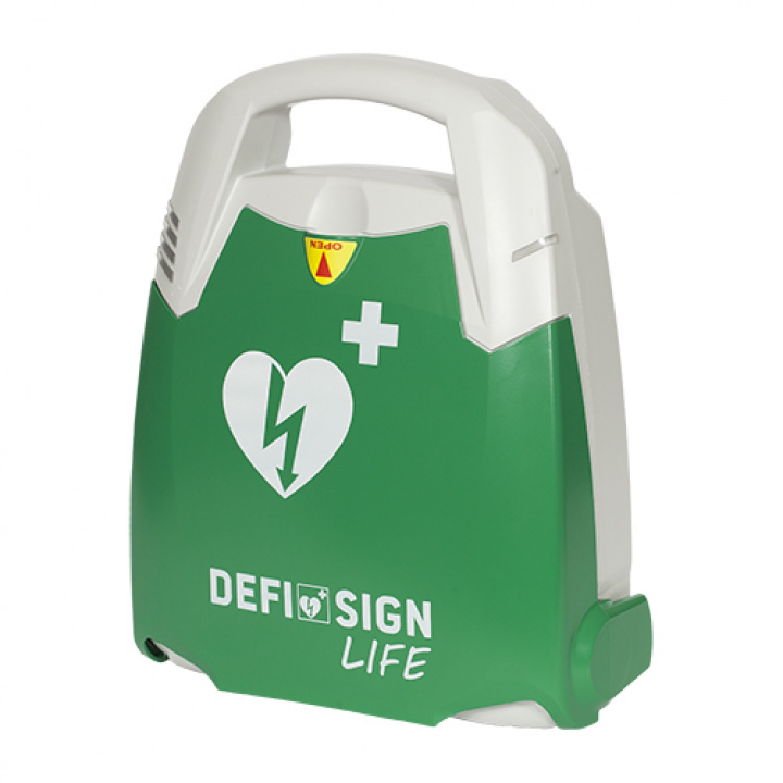 Automatický externý defibrilátor v obci Pôtor.
