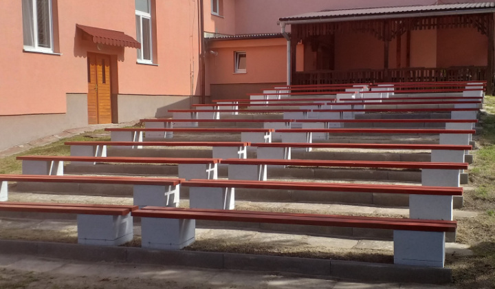 Vybudovanie hľadiska na amfiteátri v Pôtri, 6/2022.