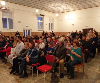 Aktuality / Besiedka pod vianočným stromčekom v Pôtri, 20.12.2022. - foto