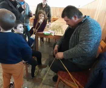 Aktuality / Tvorivá dielnička. - foto