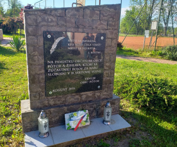 Aktuality / Vzdávame česť padlým hrdinom - 8.máj - foto