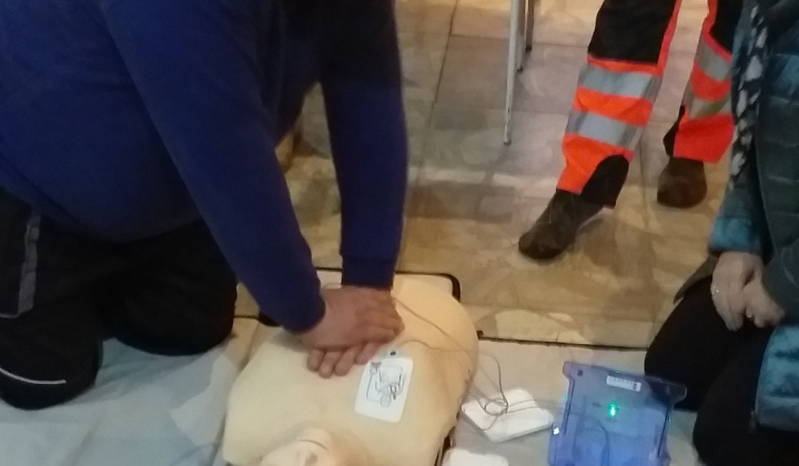 Školenie - použitie automatického externého defibrilátora AED