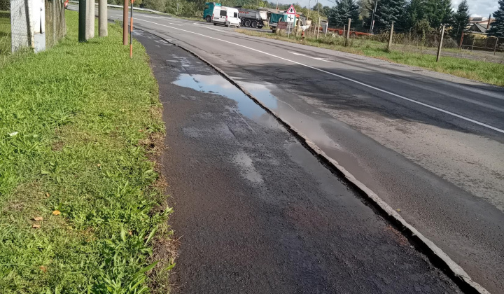 Rekonštrukcia chodníka do miestnej časti Elektráreň.