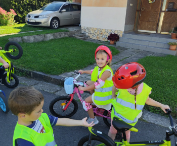 Materská škola - fotogaléria / Deň bez áut 2025. - foto