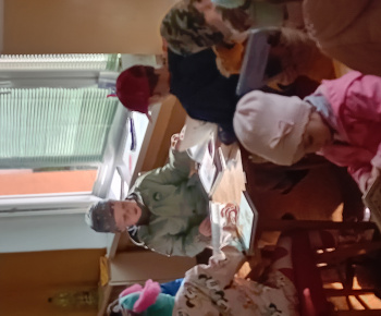 Materská škola - fotogaléria / Mesiac knihy - návšteva obecnej knižnice. - foto