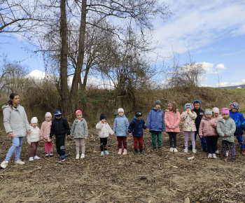 Materská škola - fotogaléria / Vynášanie Moreny. - foto