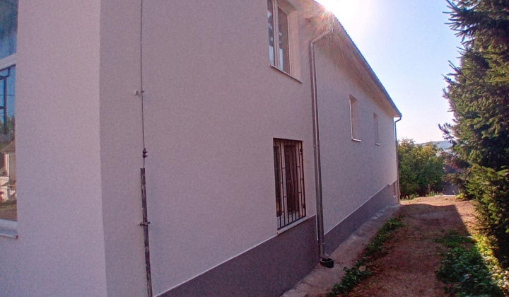Obnova vonkajšej fasády KD v Žihľave