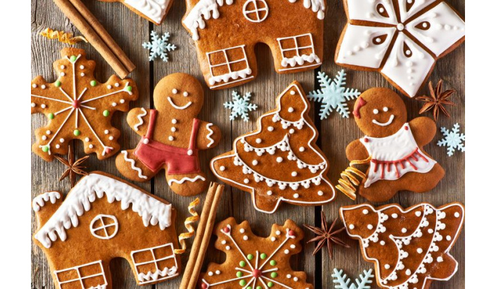 Zdobenie medovníčkov s pani Zuzkou.