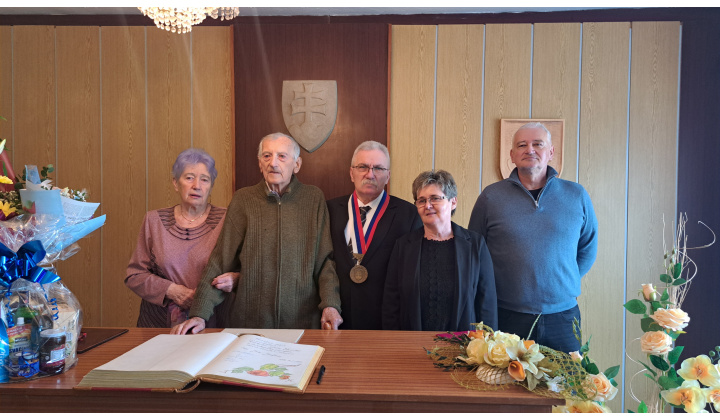 Slávnostné prijatie a udelenie čestného uznania rodákovi Ing. Jánovi Jančovicovi pri príležitosti životného jubilea a za celoživotnú propagáciu obce Pôtor na Slovensku a v zahraničí.